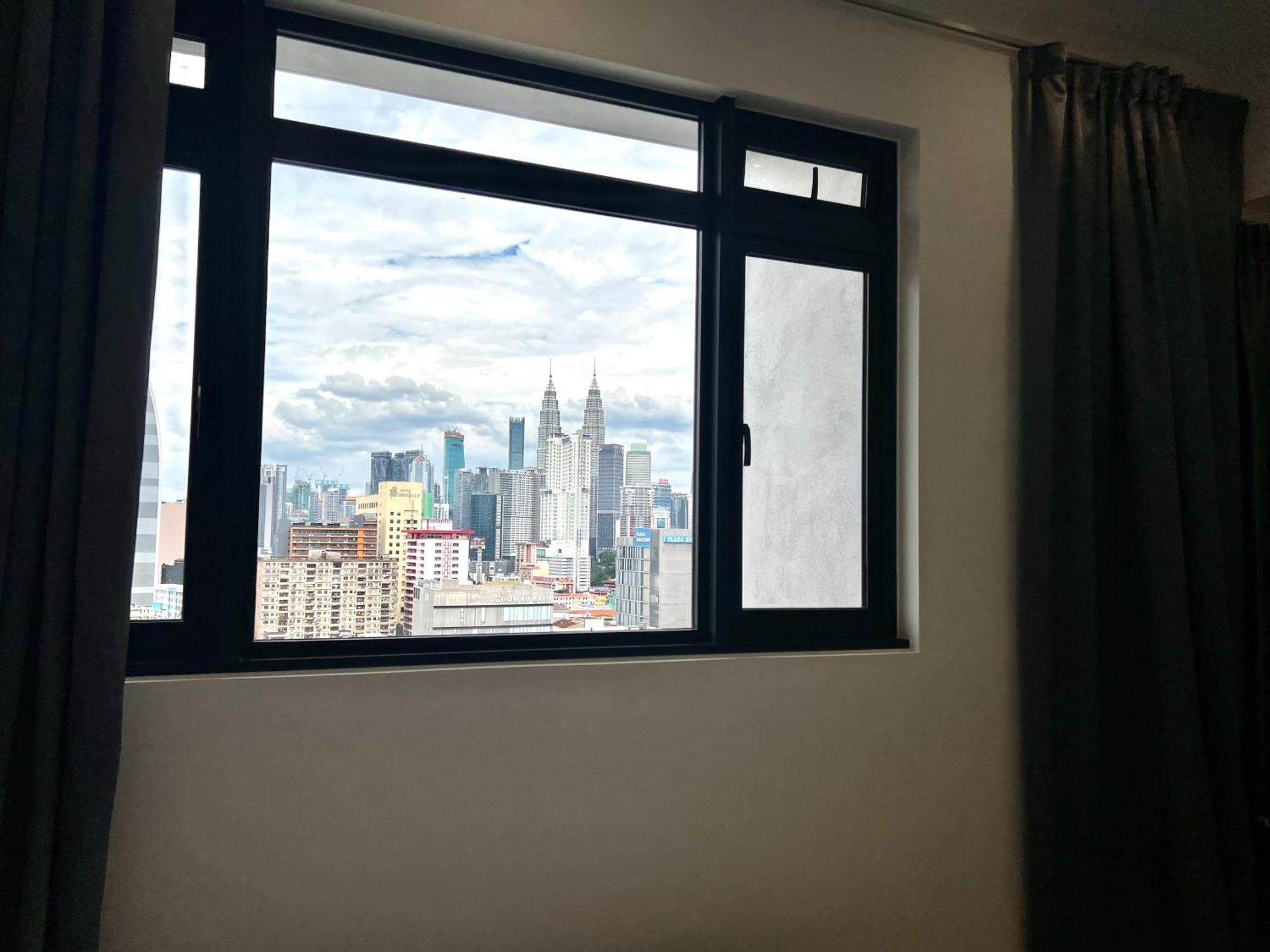 Chambers Luxury Suites Klcc Kuala Lumpur Ruang foto